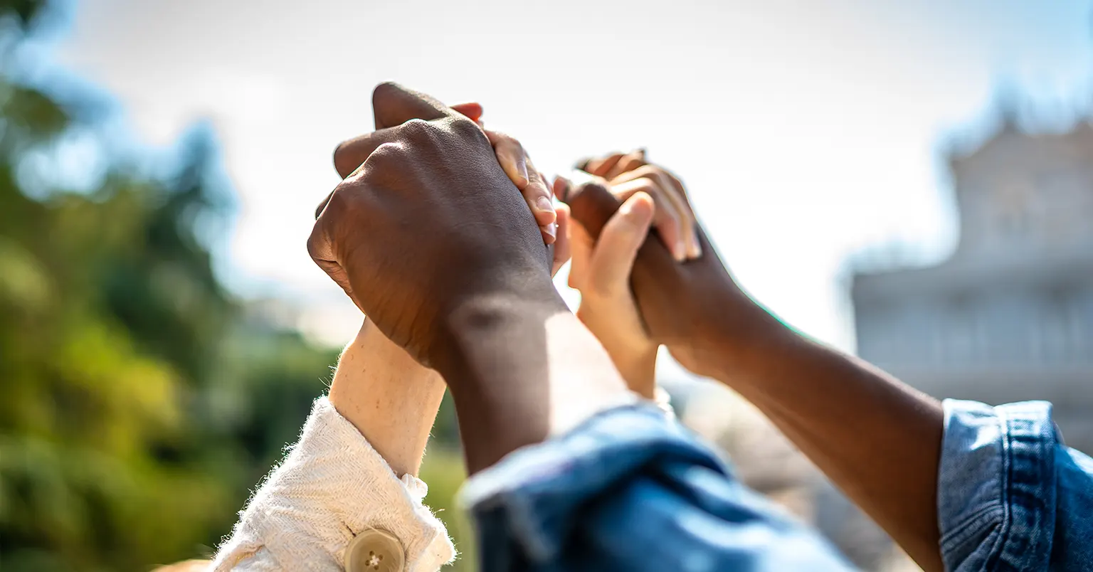 Όταν η Φιλία Γίνεται Δοκιμασία! Πραγματικοί φίλοι ή μάσκες που πέφτουν;